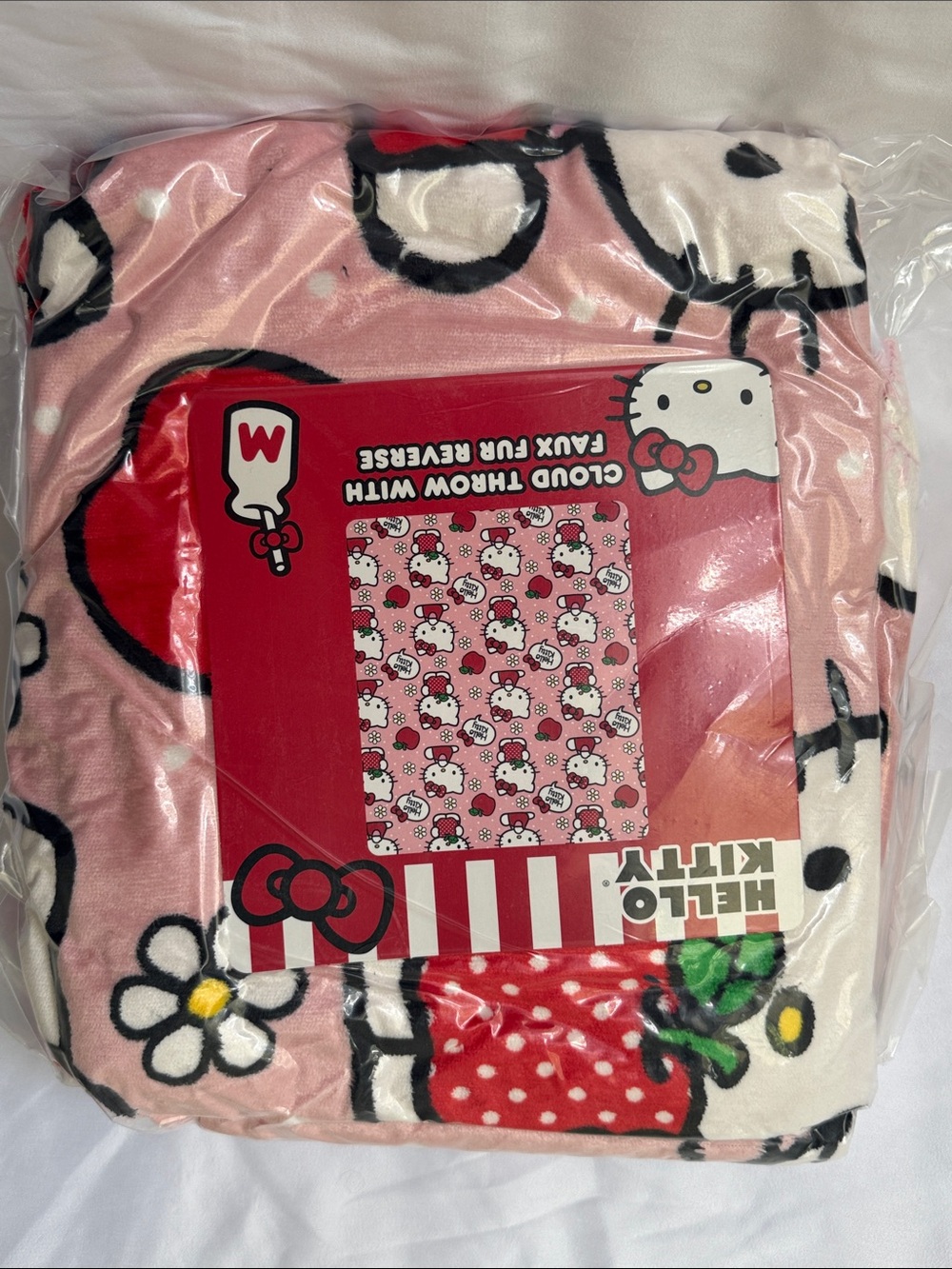 Sanrio Cloud Hello Kitty Print throw with Faux Fur Reverse Throw Blanket